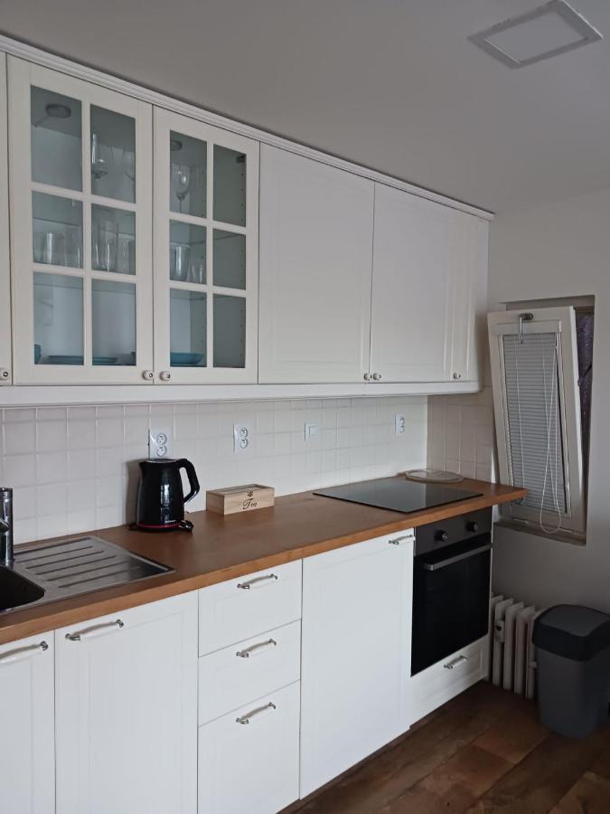 Cool Studio Apartment Prague Exterior photo